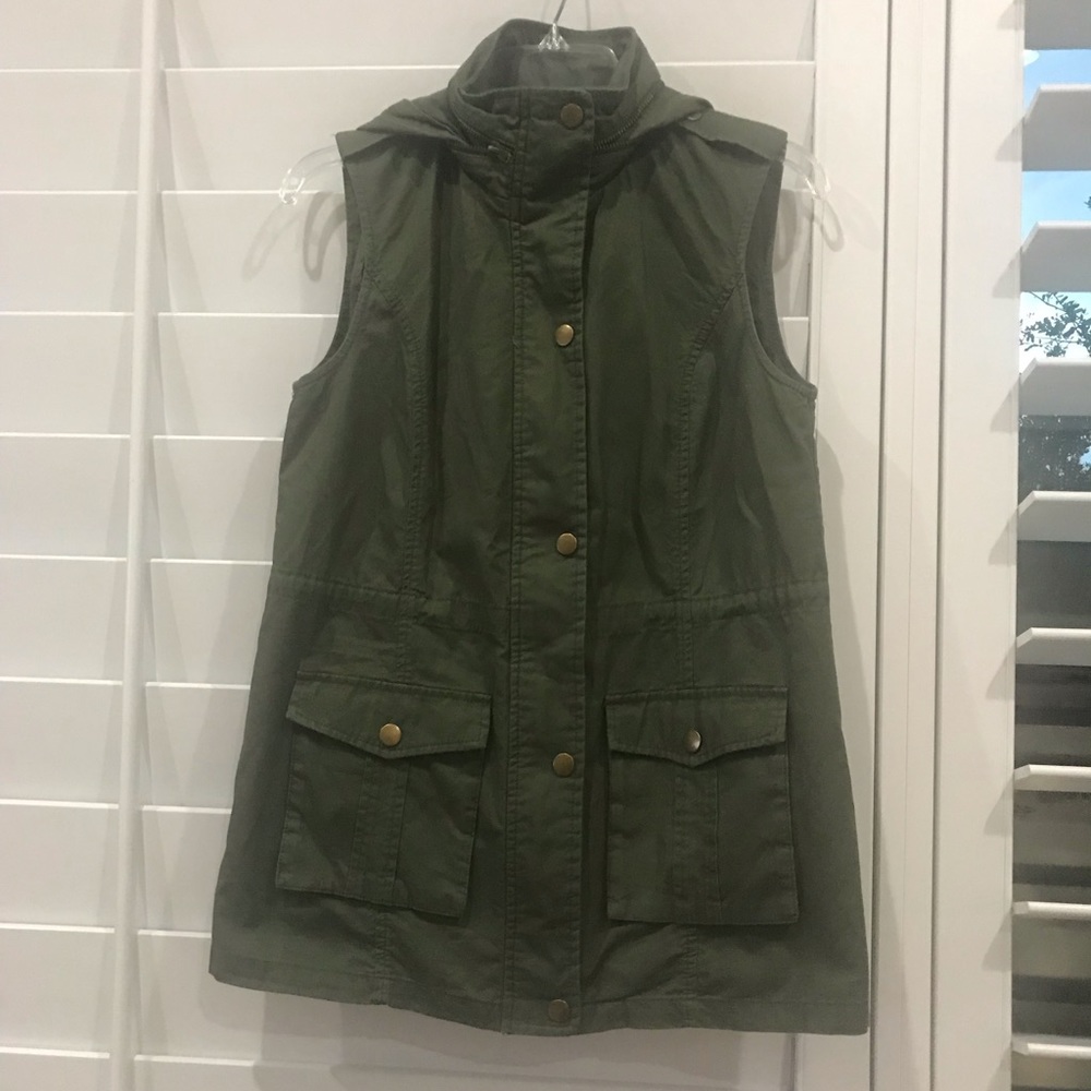 Vest with hood
